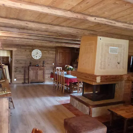 Frühstückspension Chambres D'hotes La Simoniere Châtillon-sur-Cluses