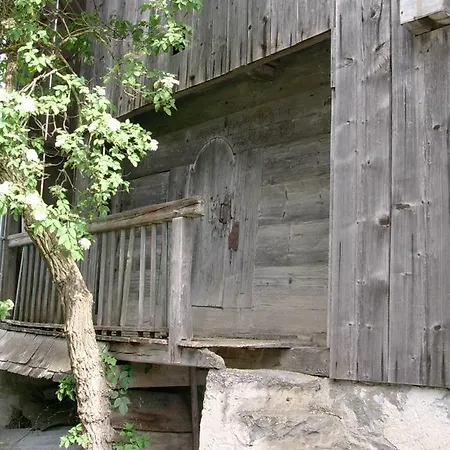 Frühstückspension Chambres D'hotes La Simoniere Châtillon-sur-Cluses