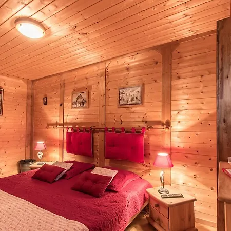 La Simoniere Couette-café 3*